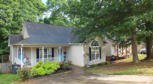 Photo of 242 Cool Water Ct, Boiling Springs, SC 29316