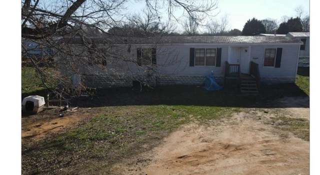Photo of 110 Kittie Rd, Chesnee, SC 29323
