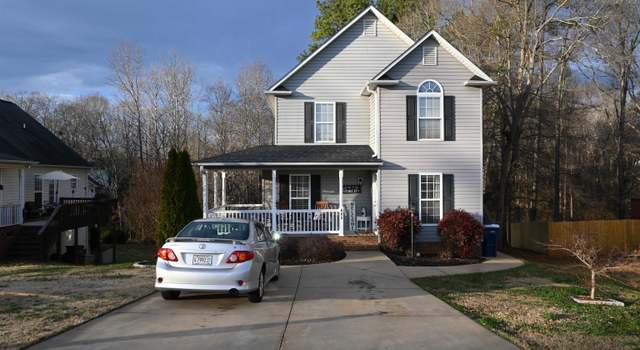 Photo of 693 Cotton Branch Drive Dr, Boiling Springs, SC 29316