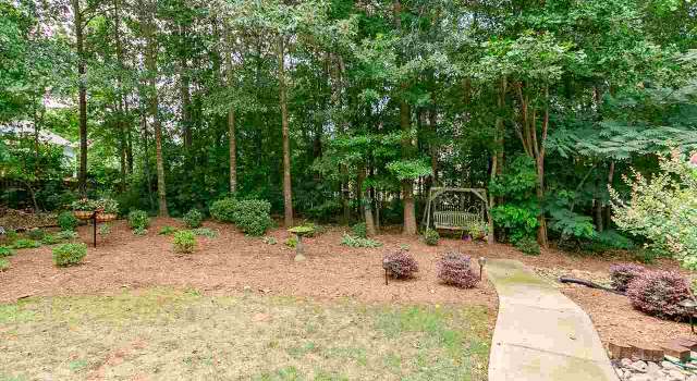 Photo of 365 Merrivale Ln, Spartanburg, SC 29301