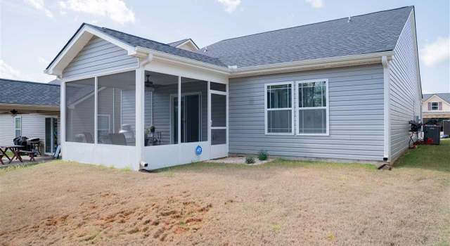 Photo of 526 Ridgeville Crossing Dr, Inman, SC 29349