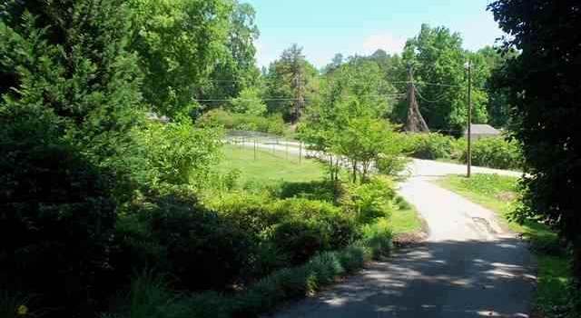 Photo of 137 Old Petrie Rd, Spartanburg, SC 29302