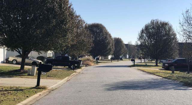 Photo of 245 Spirit Dr, Roebuck, SC 29376