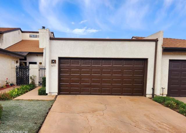 Property at 909 Queens Ct, Santa Maria, CA 93454, 2 beds, 2 baths