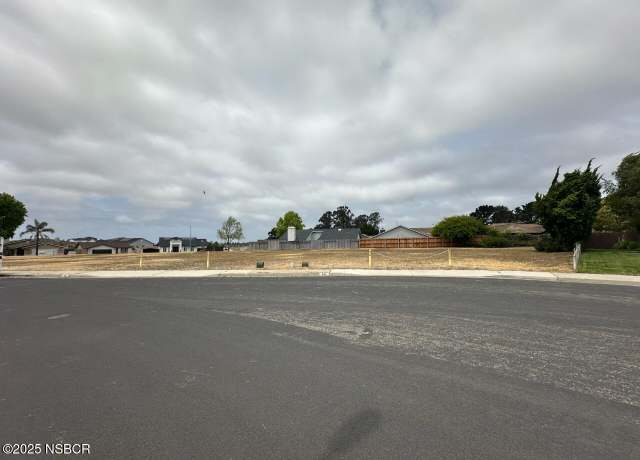 Property at 847 Melinda Ct, Santa Maria, CA 93455