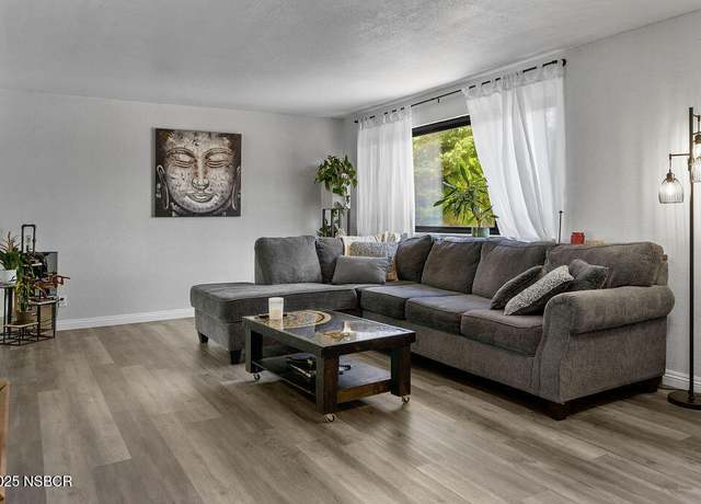 Property at 401 Mars Ave, Lompoc, CA 93436, 3 beds, 2 baths