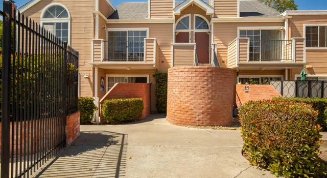 Photo of 2418 Village Grn, Santa Maria, CA 93455