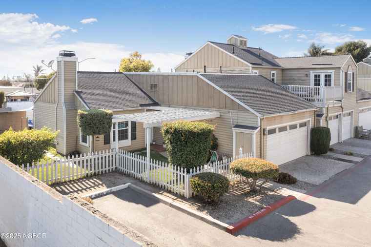 Photo of 1603 Point Lobos Ln Santa Maria, CA 93454
