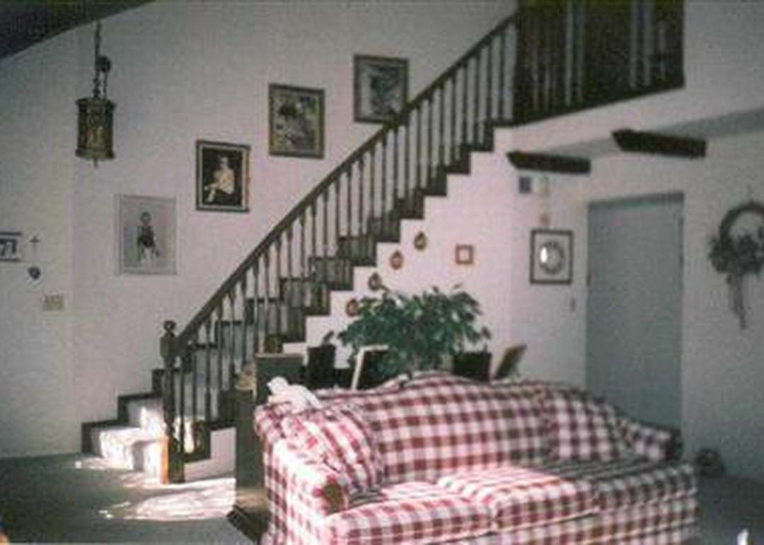 88 Hickory Way