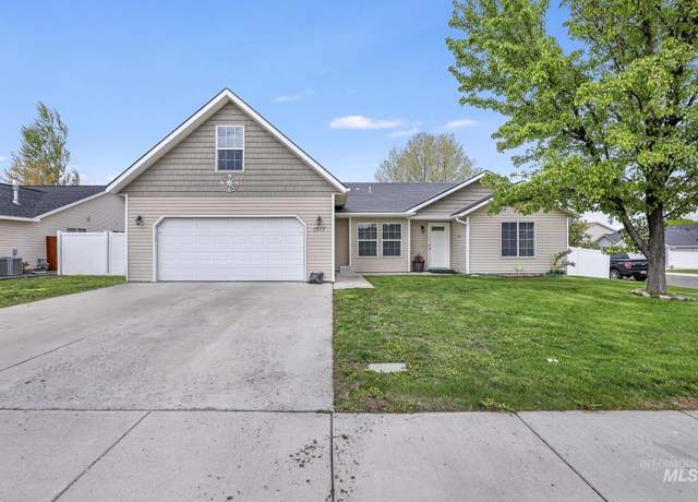 Property at 1517 Elm St N, Jerome, ID 83338, 4 beds, 2 baths