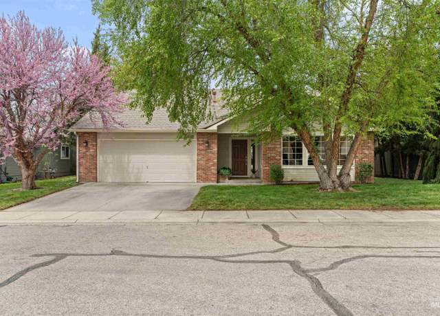 Property at 618 W Richmond Ln, Boise, ID 83706, 3 beds, 2 baths