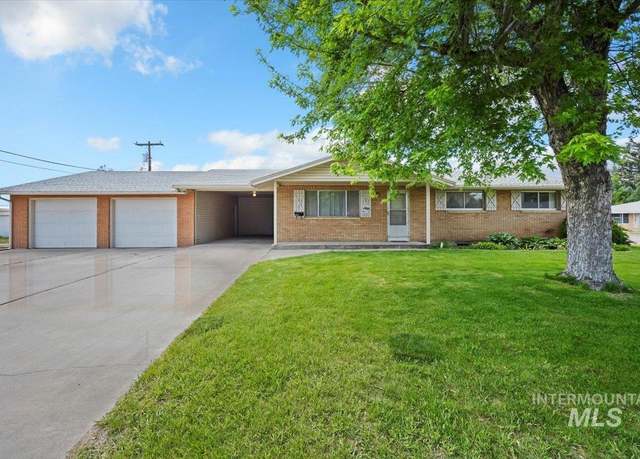 Property at 1425 H St, Rupert, ID 83350, 3 beds, 2 baths