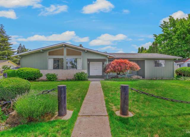 Property at 1332 Burrell Ave, Lewiston, ID 83501, 3 beds, 2.5 baths