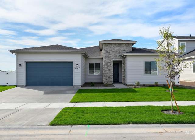 Property at 8652 Wingspread Way, Meridian, ID 83642, 4 beds, 3 baths