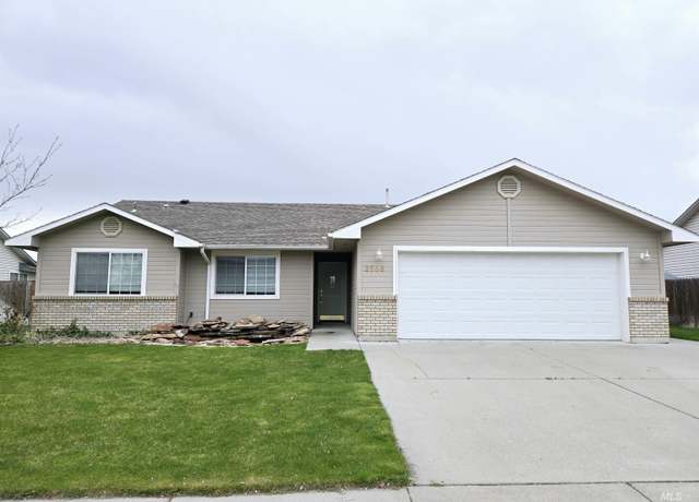 Property at 2568 Idaho Ave, Ontario, OR 97914, 3 beds, 2 baths