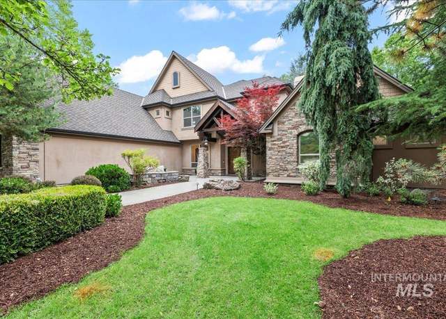 Property at 1636 S Lake Crest Way, Eagle, ID 83616, 4 beds, 3.5 baths