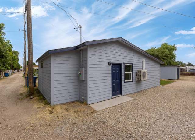 Property at 320 Everett St Unit Everett St., Caldwell, ID 83605-9999, 2 beds, 1 bath