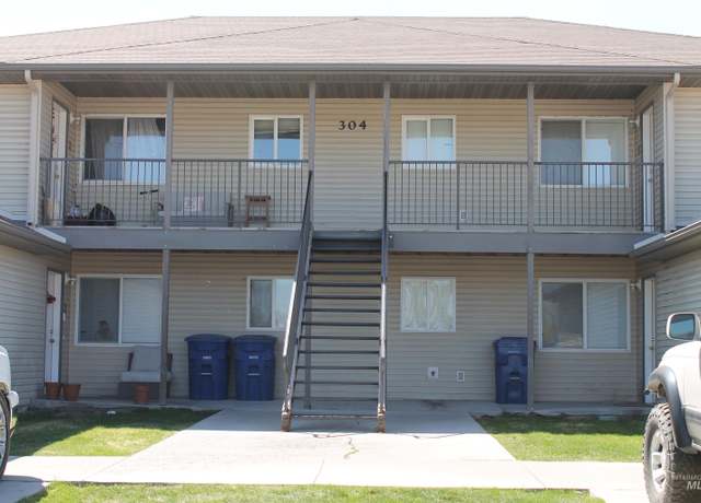 Property at 304 Lenore St, Twin Falls, ID 83301-7471, 12 beds, 8 baths