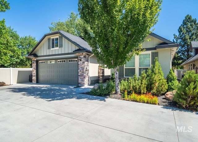 Property at 3308 N Acre Ln, Boise, ID 83704, 3 beds, 2 baths