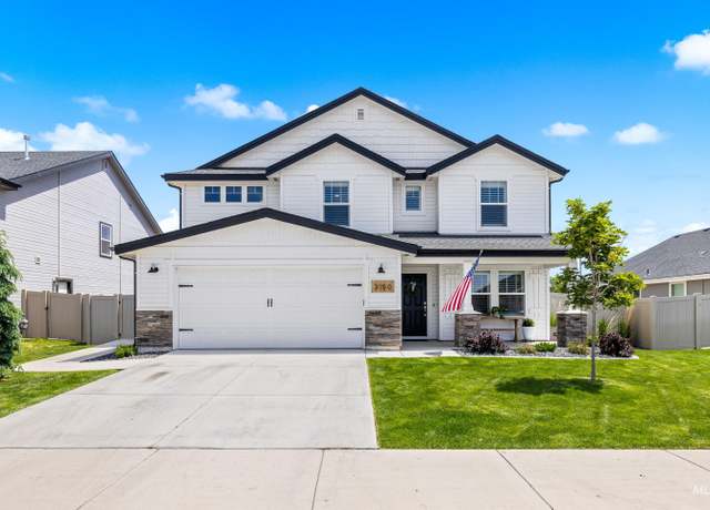 Property at 3150 N Cherry Grove Way, Star, ID 83669, 3 beds, 3 baths
