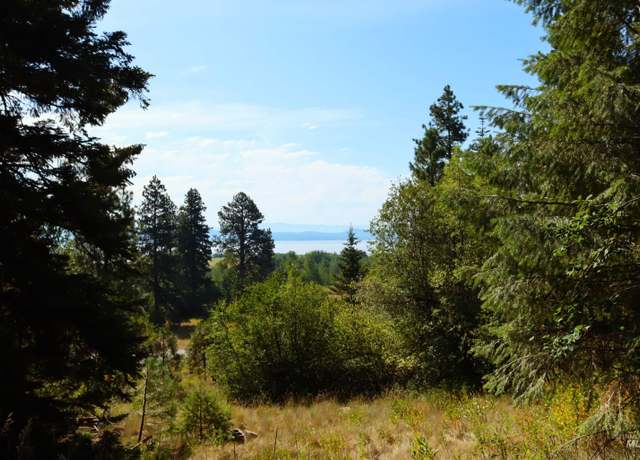 Property at 5 Tamarack Trl, Donnelly, ID 83615