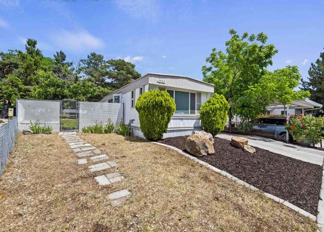 Property at 3523 3523 S Kingsland Way, Boise, ID 83716, 2 beds, 1 bath