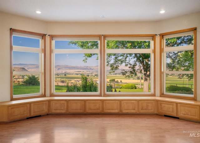 Property at 17740 Liberty Vw, Caldwell, ID 83607, 3 beds, 2 baths