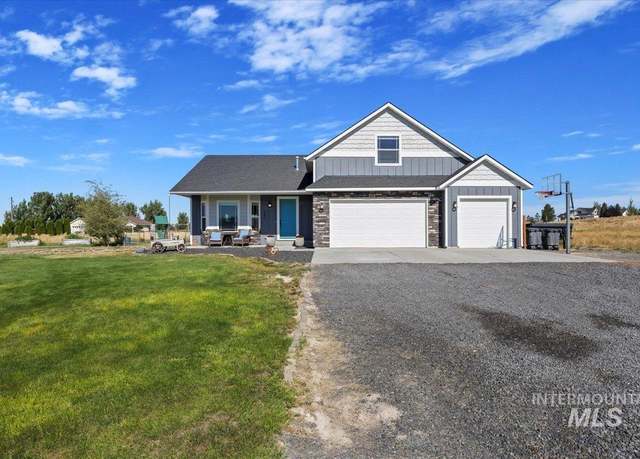 Property at 583 Pioneer Dr, Jerome, ID 83338, 3 beds, 3 baths