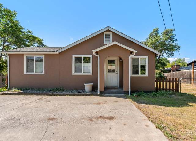 Property at 1377 1/2 Poplar, Clarkston, WA 99403, 2 beds, 1 bath