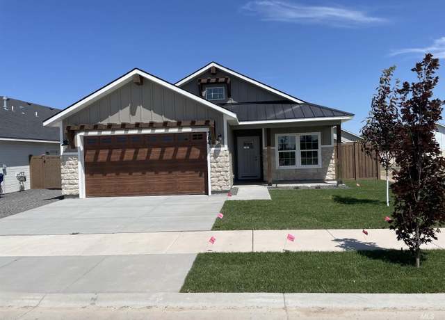 Property at 784 Twilight Loop, Twin Falls, ID 83301, 4 beds, 2 baths