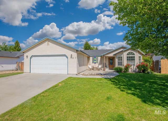 Property at 1922 S Panorama Dr, Nampa, ID 83686-4716, 3 beds, 2 baths