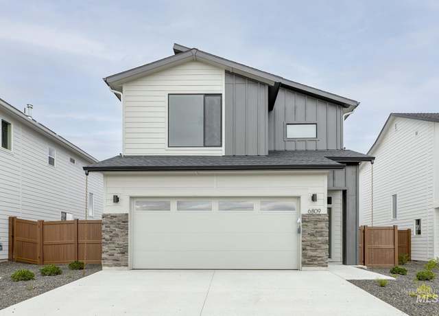 Property at 6809 W Riverwood St, Boise, ID 83709, 3 beds, 2.5 baths