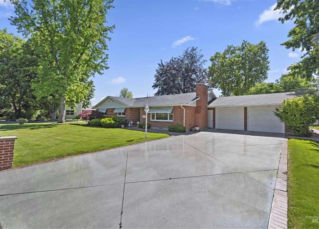 Property at 3816 N Erick Ln, Boise, ID 83704, 3 beds, 2 baths