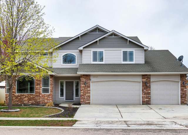 Property at 2621 E Mercutio Dr, Meridian, ID 83642, 4 beds, 2.5 baths