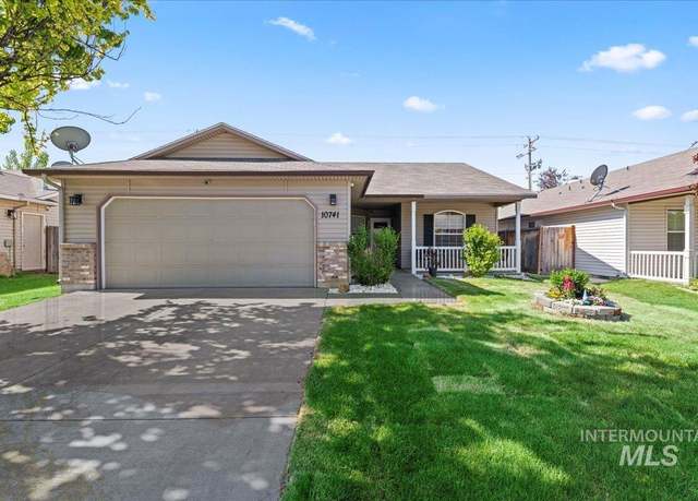 Property at 10741 Gossamer St, Nampa, ID 83687, 3 beds, 2 baths