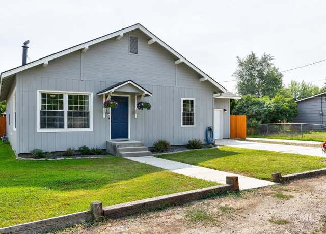 Property at 4216 N Vera St, Boise, ID 83704-3455, 3 beds, 2 baths