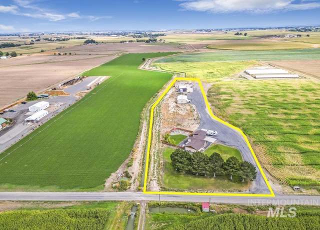 Property at 364 S 500 W # B W, Jerome, ID 83338-6025, 4 beds, 3 baths