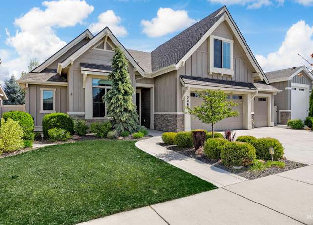 Property at 2466 E Mount Etna, Meridian, ID 83642, 3 beds, 2.5 baths