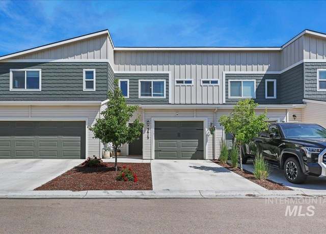 Property at 5613 E Bollo St, Nampa, ID 83687-7602, 2 beds, 2.5 baths