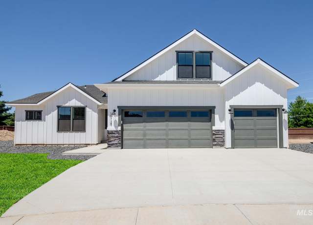 Property at 10128 W La Jolla Ct, Boise, ID 83709, 4 beds, 2 baths