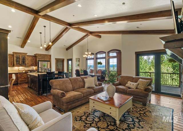 Property at 3801 S Carpenter Loop, Post Falls, ID 83854, 6 beds, 4.5 baths