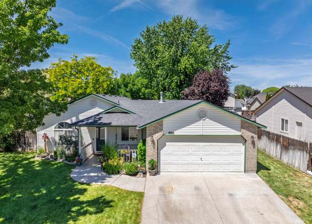 Property at 650 E Baldwin St, Meridian, ID 83646, 3 beds, 2 baths