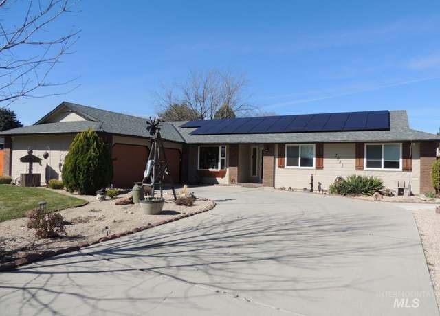 Property at 2043 S Ranchero Way, Boise, ID 83709-2614, 3 beds, 2 baths