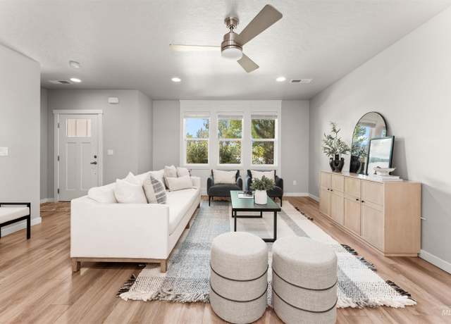 Property at 10375 W Carlton Bay, Garden City, ID 83714, 3 beds, 2.5 baths