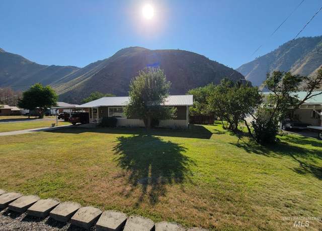 Property at 516 S Main St, Riggins, ID 83549, 2 beds, 1 bath