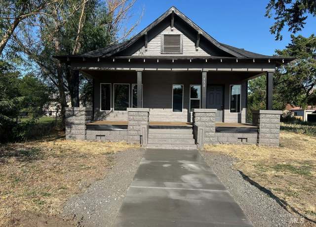 Property at 530 9th St, Clarkston, WA 99403, 3 beds, 1.5 baths