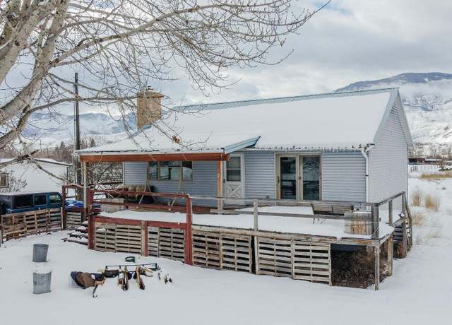 Property at 50 Hammon Dr, Salmon, ID 83647, 3 beds, 1.5 baths