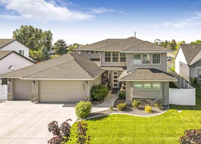 Property at 2823 Evening Sun Dr, Twin Falls, ID 83301, 5 beds, 3.5 baths
