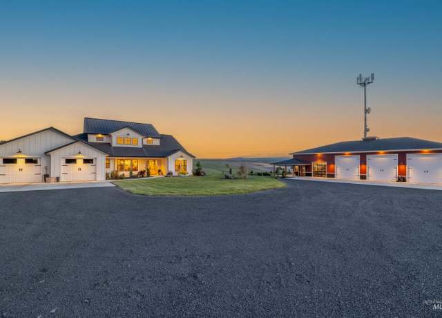 Property at 1556 Richardson Ave, Lewiston, ID 83501, 3 beds, 2 baths