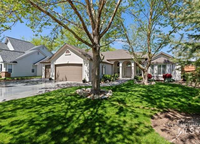 Property at 2638 E Green Canyon Dr, Meridian, ID 83642, 4 beds, 2 baths